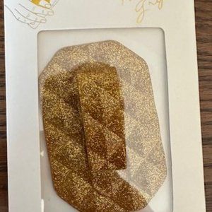 Gold Phone Flipper Finger Loop  20535  NWT Boutique